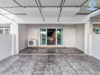 *****ทาวน์เฮ้าส์มือสองย่านนนทบุรี ม.พฤกษาทาวน์ ราชพฤกษ์ บนเนื้อที่ 21.4 ตร.ว. ฟังก์ชัน 3 ห้องนอน 2 ห้องน้ำ 2 ที่จอดรถ บ้านพร้อมอยู่ ต่อเติมครบ มีห้องหลังบ้านชั้น 2 แถมฟรี! 3 เครื่องปรับอากาศ ใกล้รถไฟฟ้าสายสีม่วง "สถานีบางรักใหญ่" และทางด่วน "ศรีรัช" จองเลย!